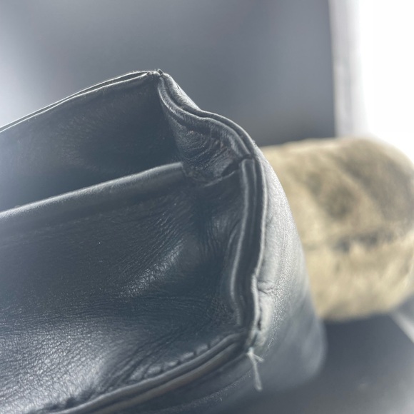 Salvatore Ferragamo Black Leather Wristlet - Picture 4 of 13